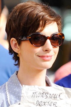 20100830_231104_Anne_Hathaway_3