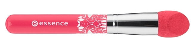 essence-bloom-me-up-trend-edition-sombras-esponja-corrector