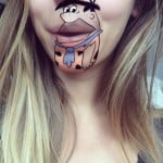 ¿Te atreves a pintar tus labios como los de Laura Jenkinson?